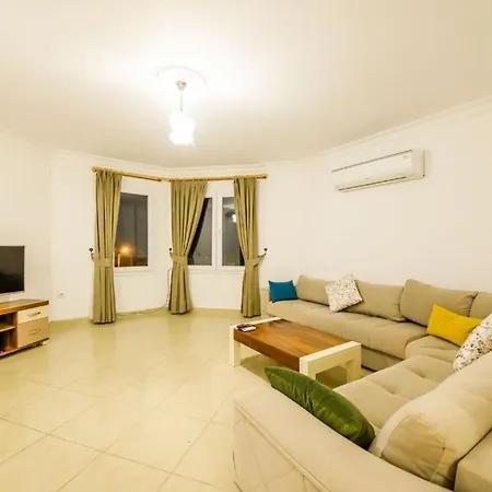 You Will Love This Luxury 3 Bedroom Villa, 1047 فيلة