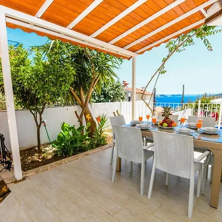 You Will Love This Luxury 3 Bedroom Villa, 1047 * Kalkan