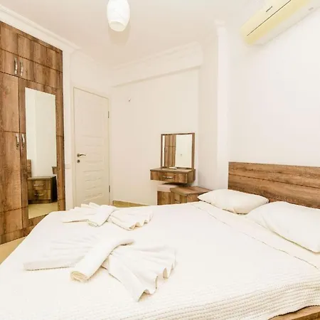 You Will Love This Luxury 3 Bedroom Villa, 1047 *